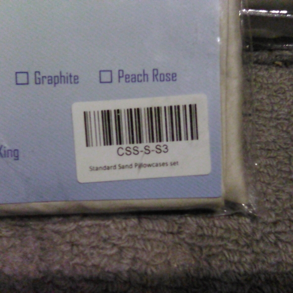 NWT Camelot King Size Duvet Cover, Fitted sheet and Standard size pillowcase set - Picture 6 of 7